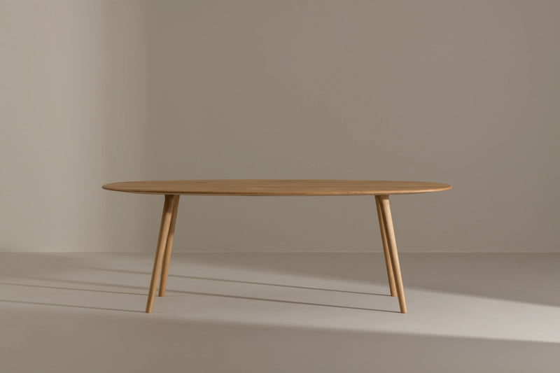 LUCIA Ovale Tafel 