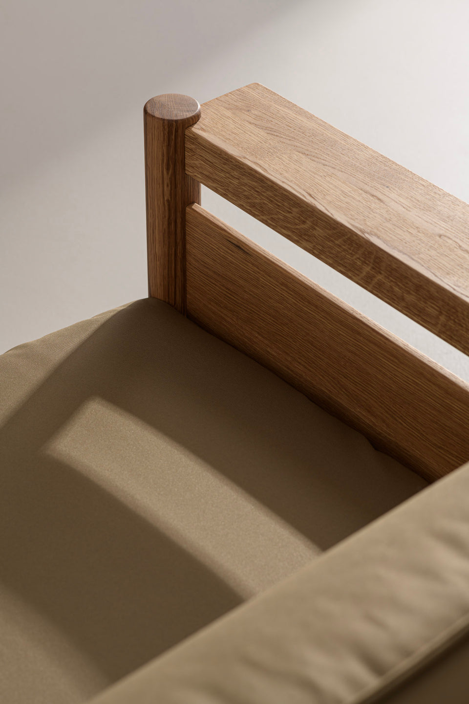 Low, deep seating for relaxed lounging