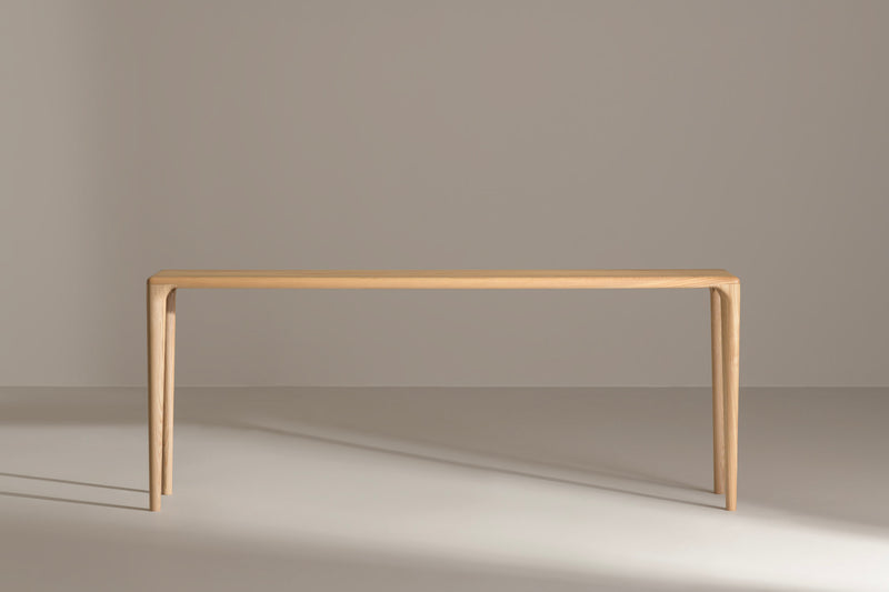 LÜNA Table Console 