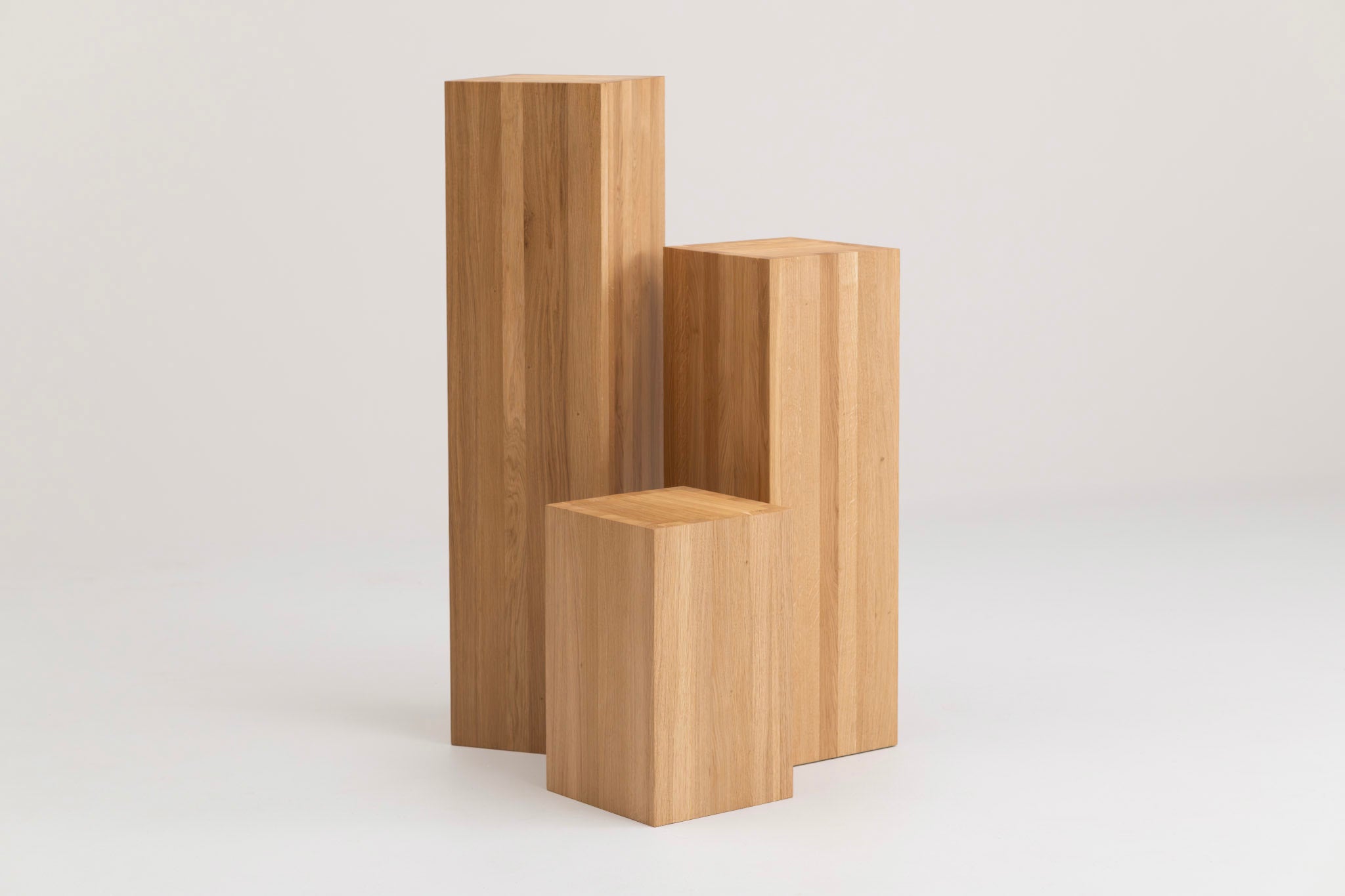 VITALI | Pedestal image 1