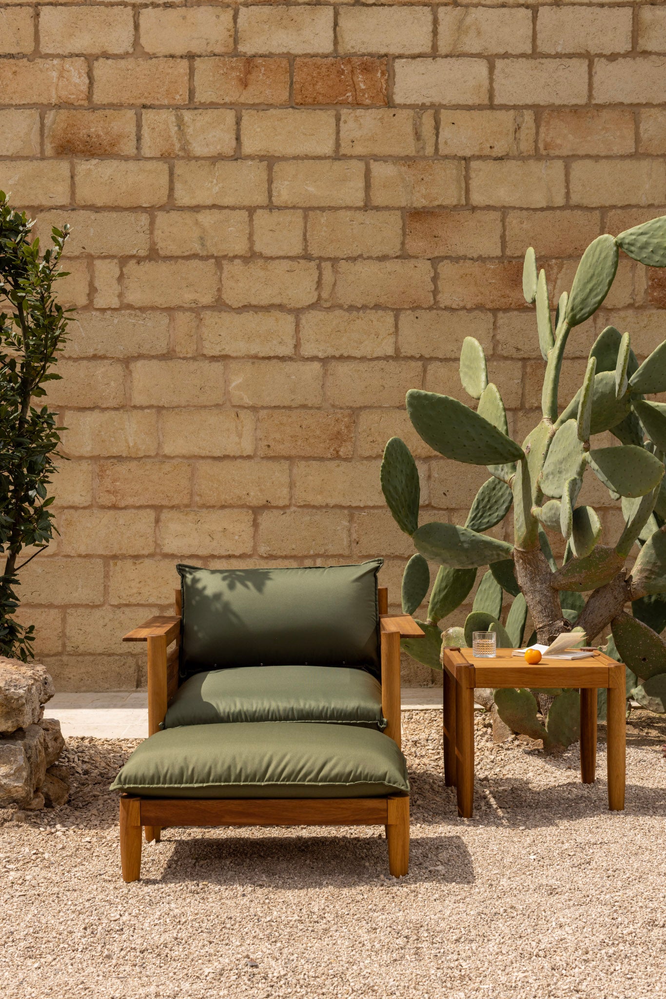 MOS Bijzettafel image 25