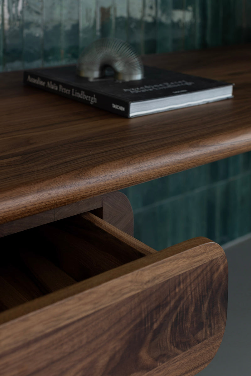 LÜNA Bureau