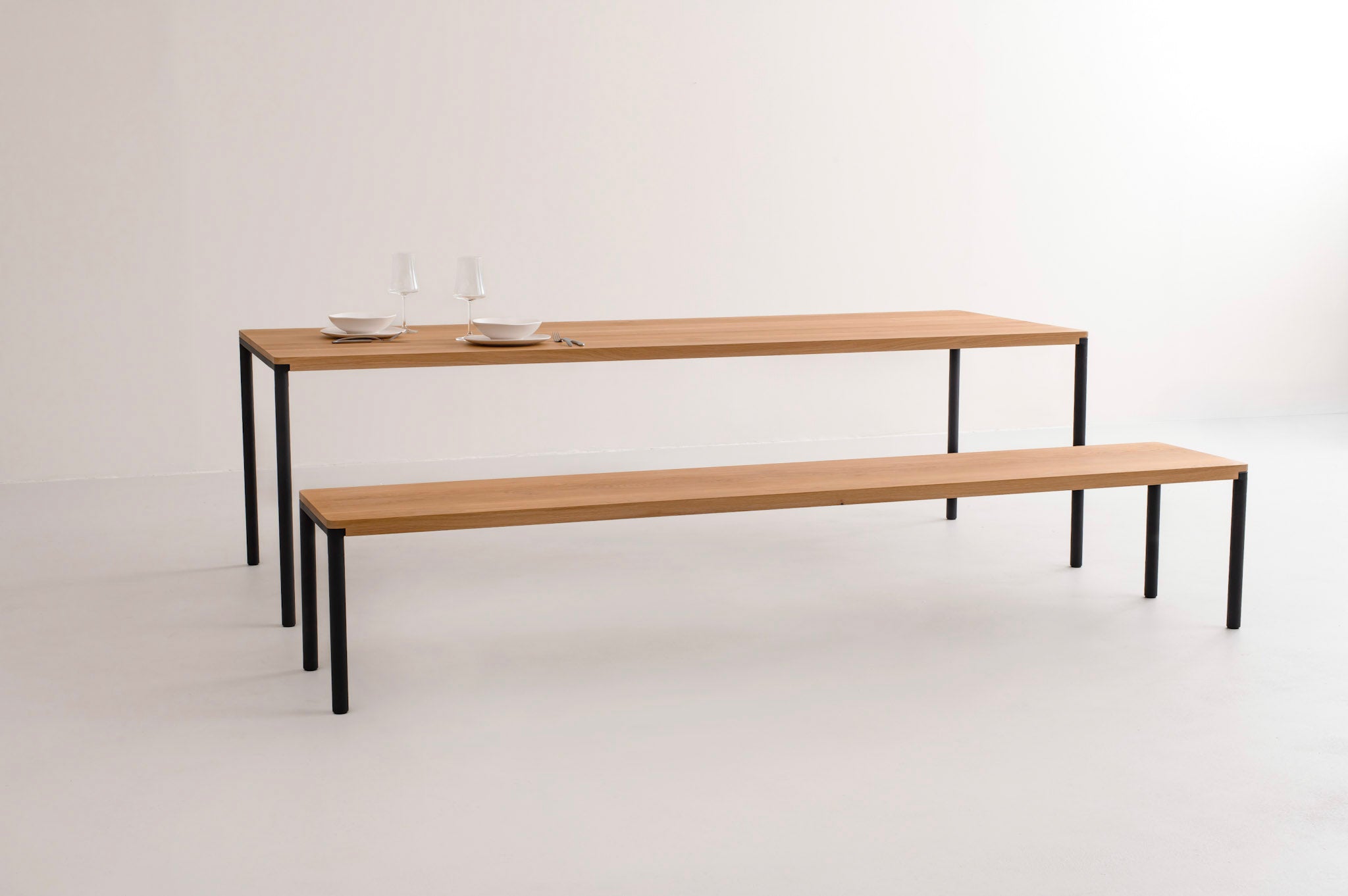 FRANKIE | Eikenhouten tafel