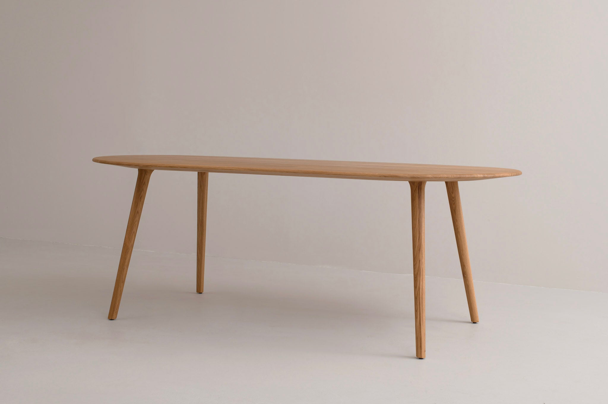 LUCIA Oval Table à manger image 17