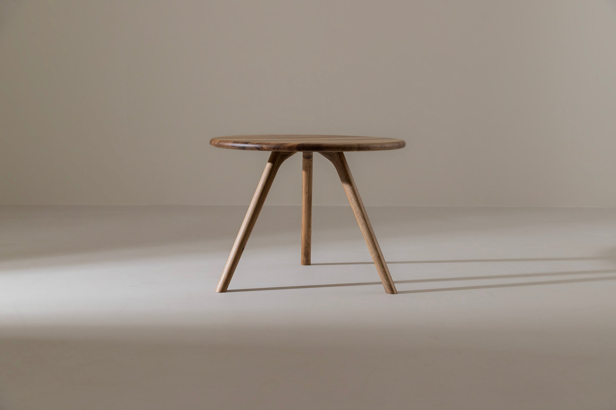 ARLEN Runder Esstisch image 30