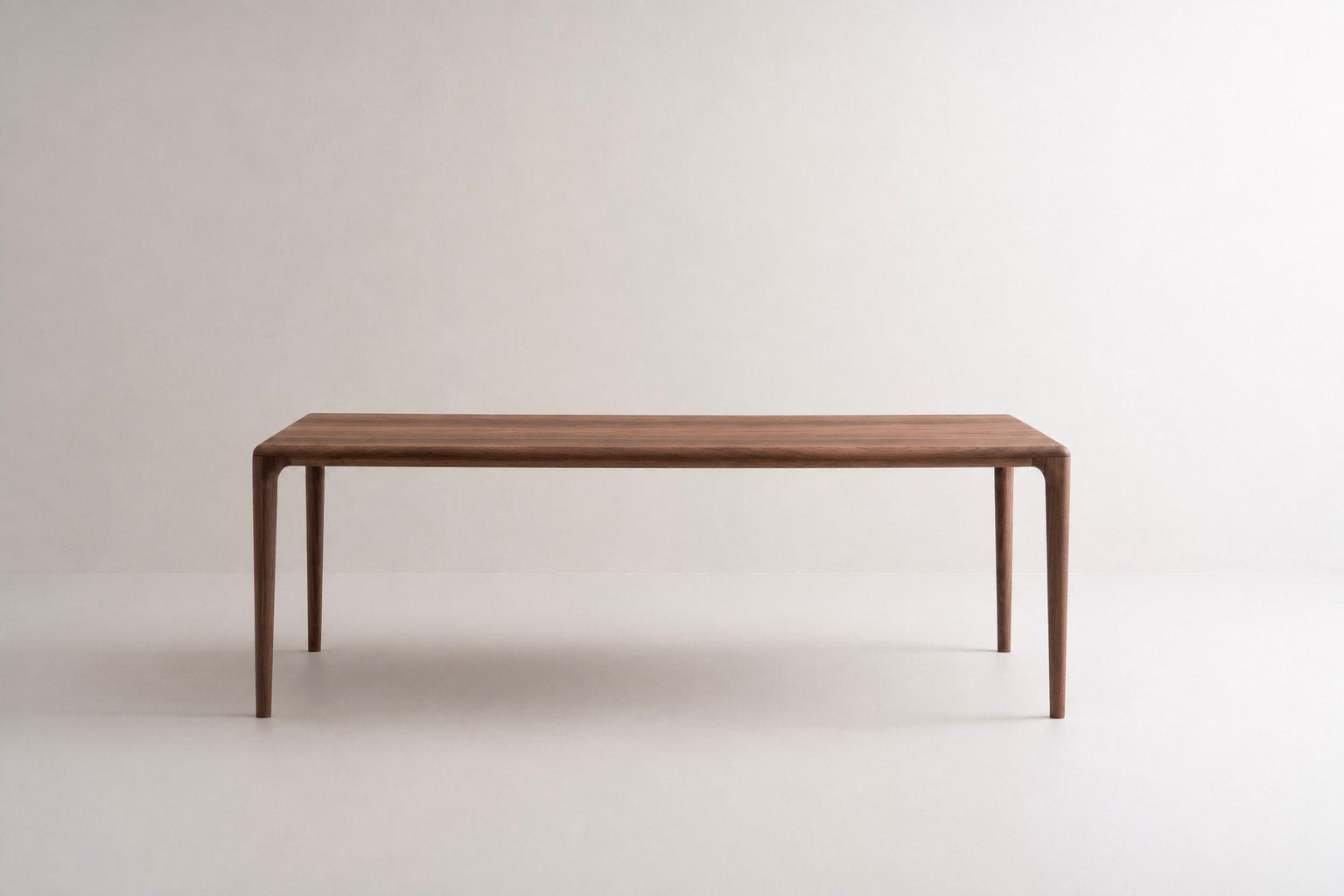 LÜNA S Dining Table image 38