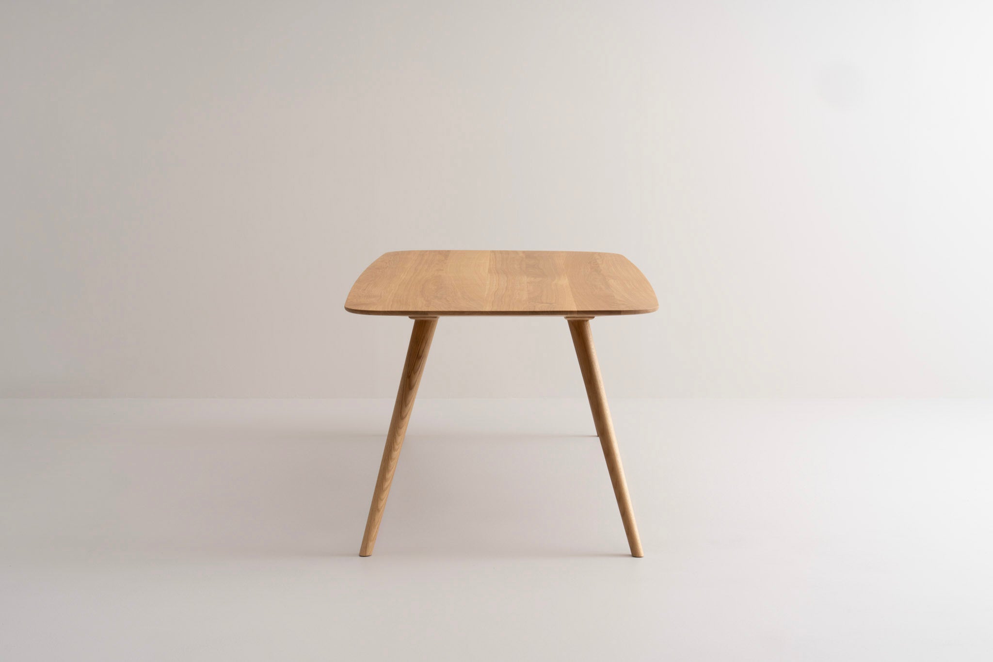 TAVI | Table à manger