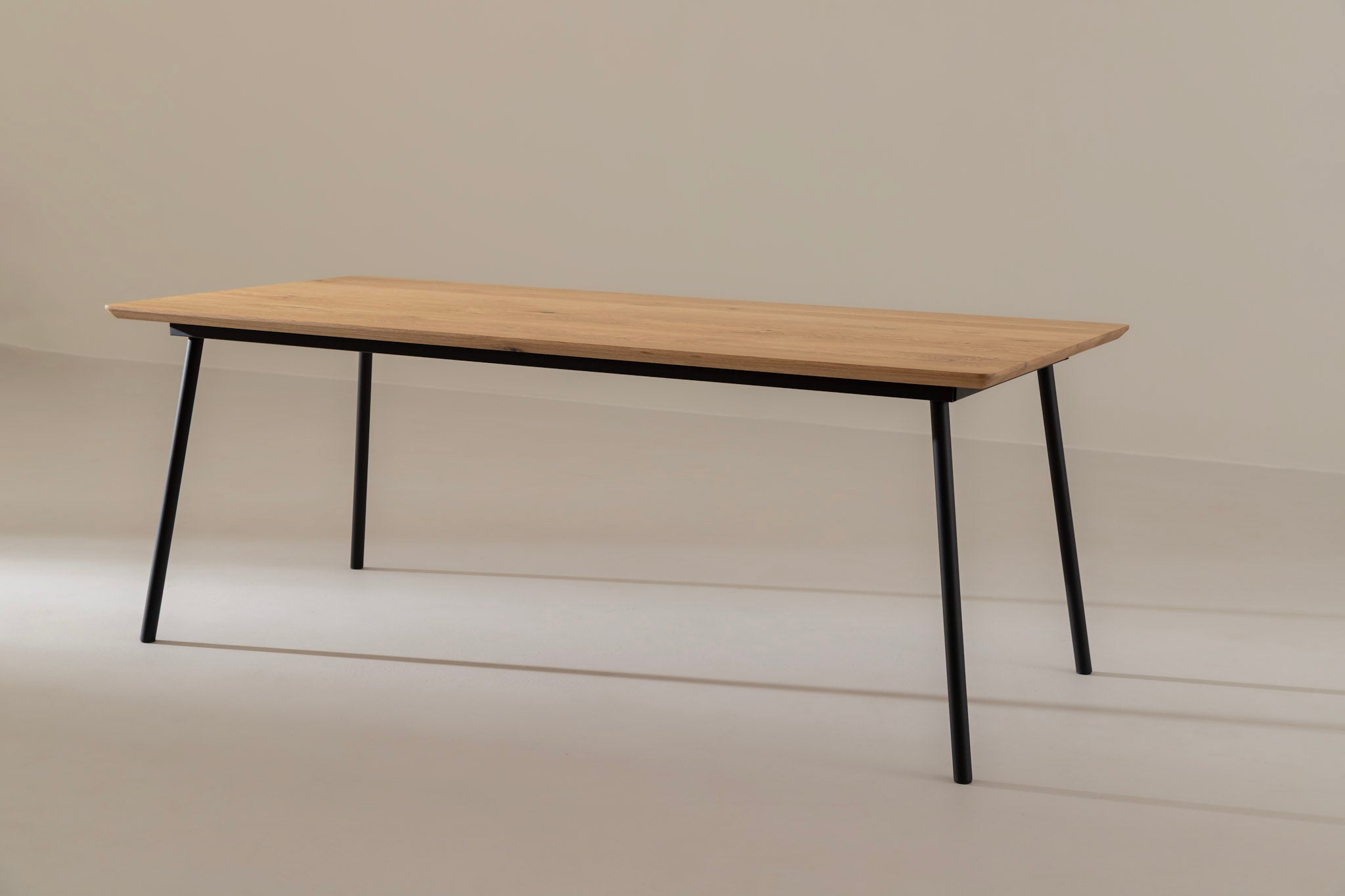 MARTA Table à manger en Chêne 