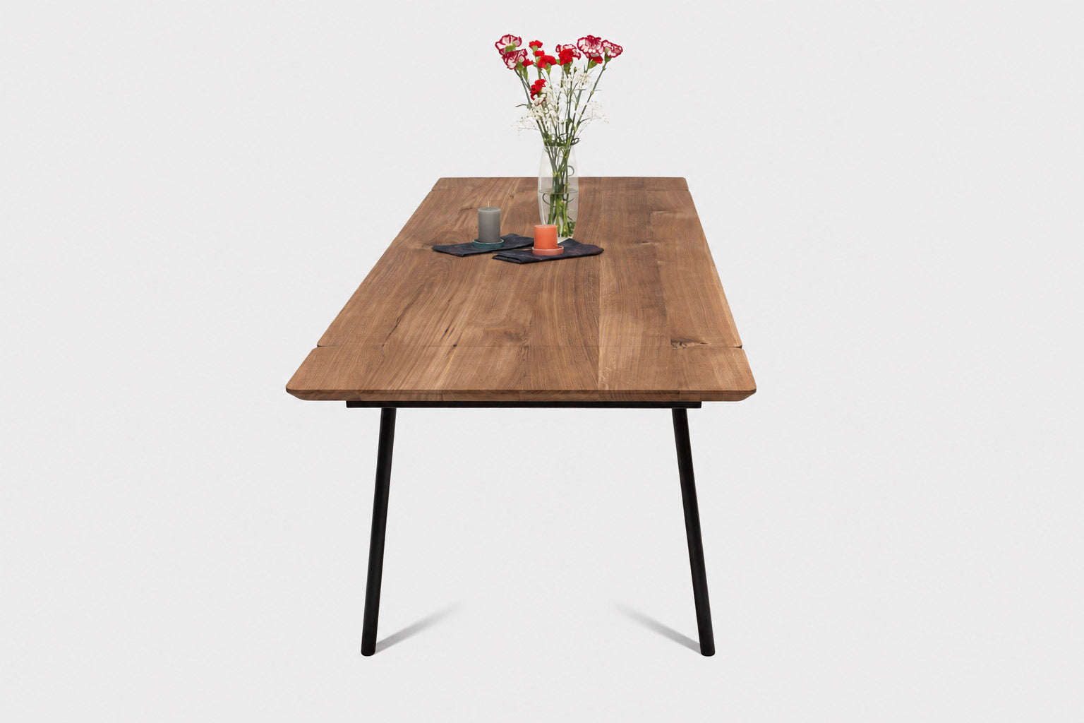MARTA Table à manger extensible en Noyer