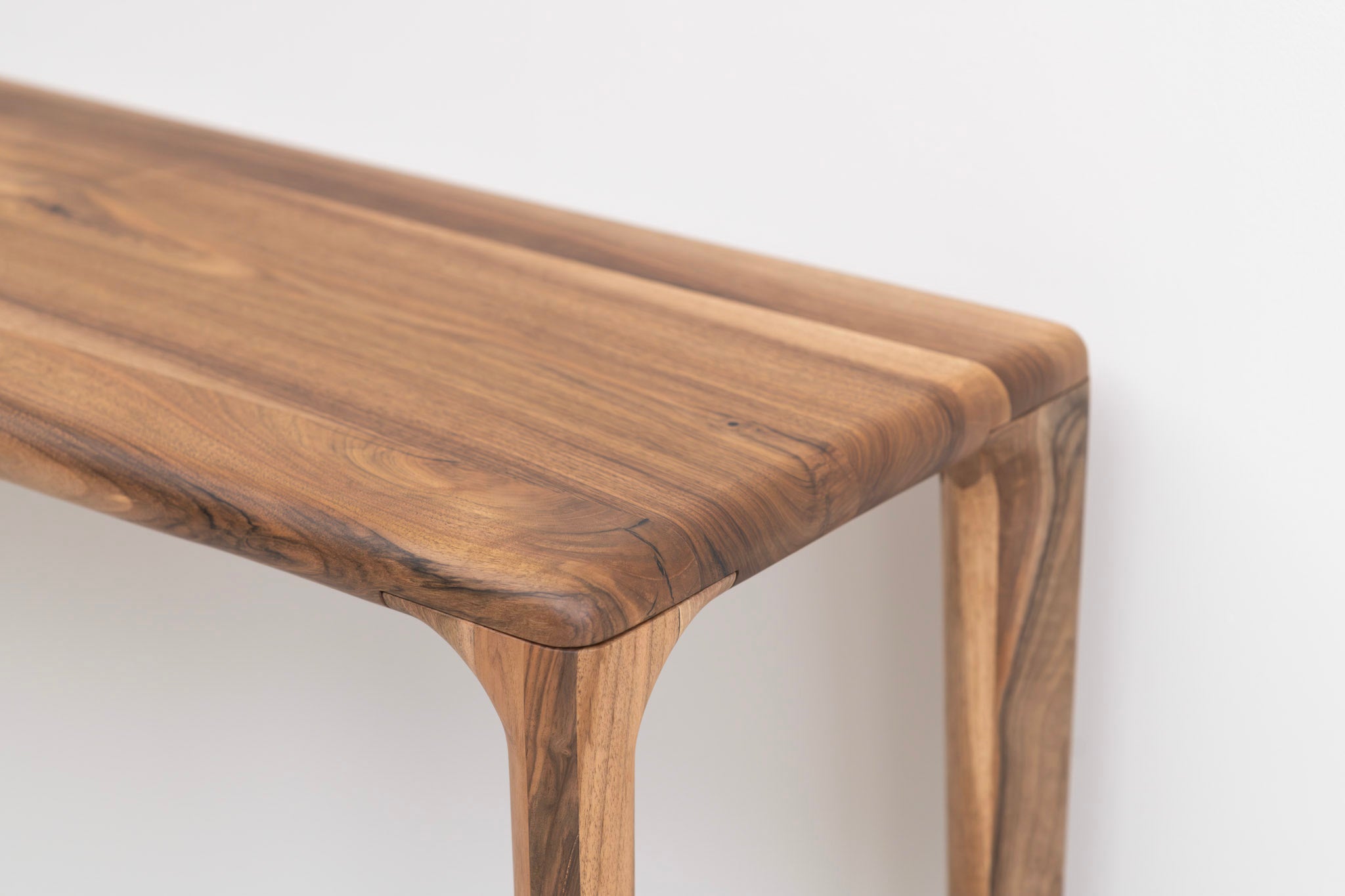 LÜNA | Table Console en Noyer