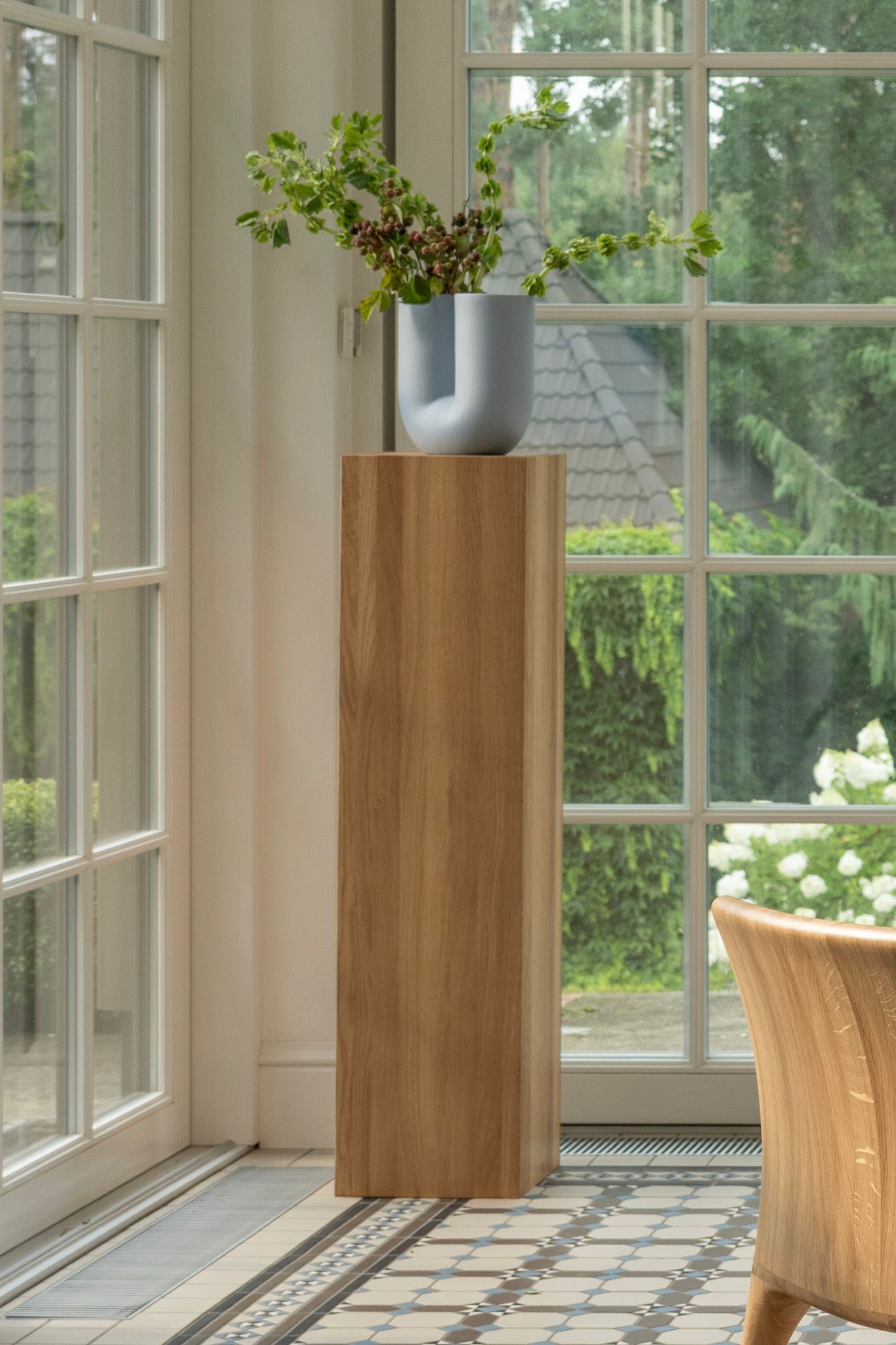 VITALI | Pedestal image 4