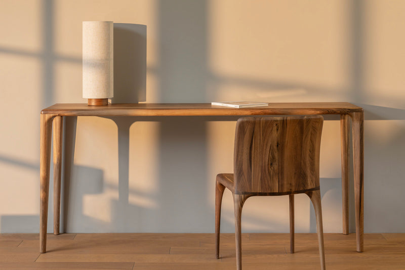LÜNA Table Console 
