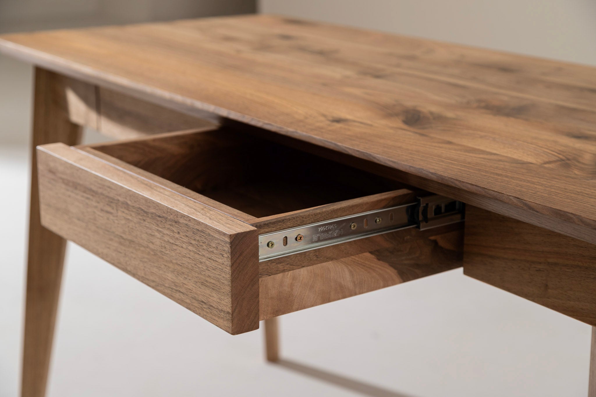 AMBER Bureau image 23