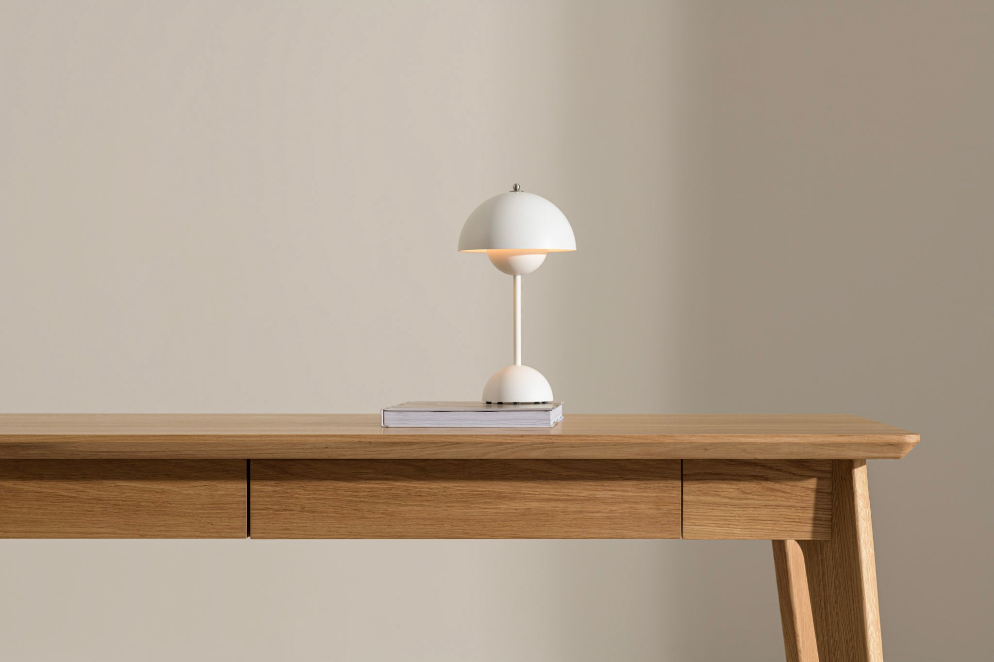 AMBER | Bureau image 12