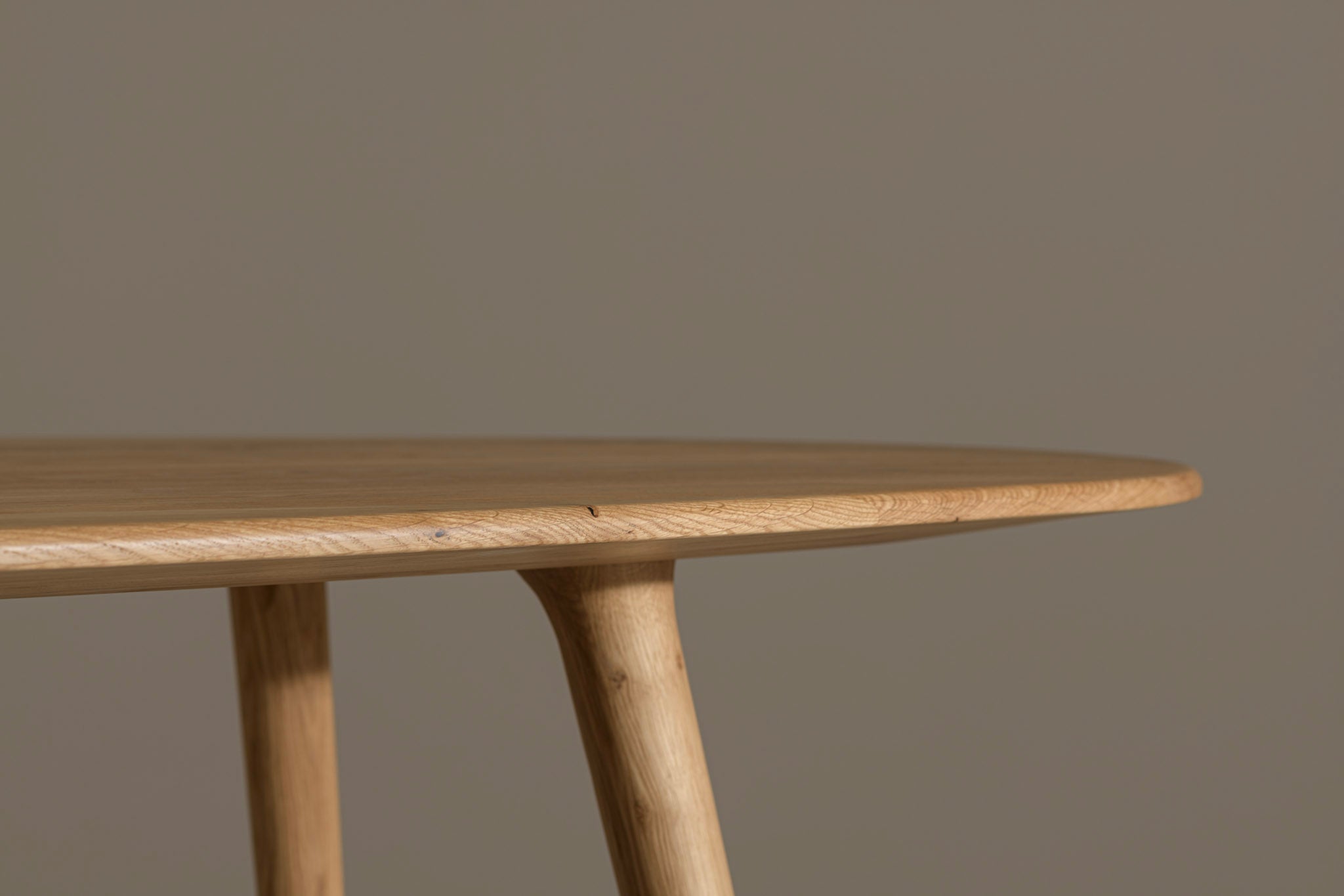LUCIA Ovale Tafel 