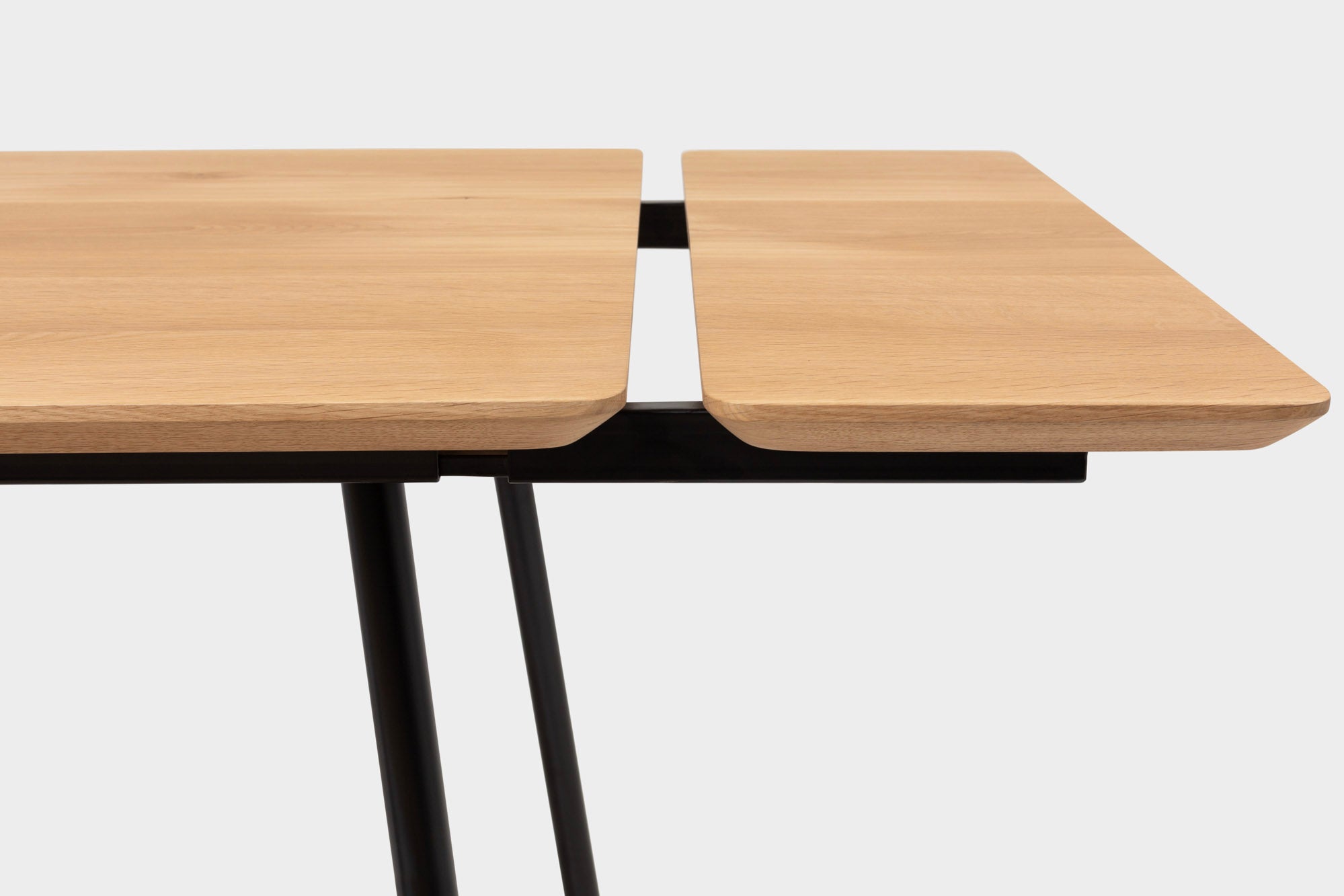 MARTA | Oak Extendable Dining Table