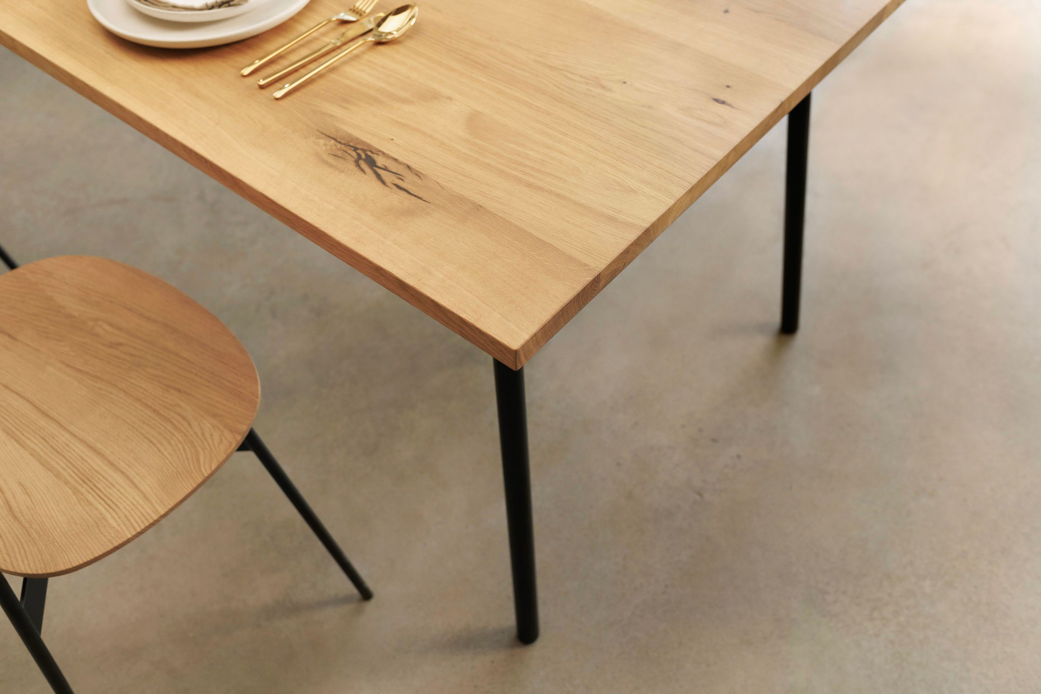 MARTA | Oak Dining Table