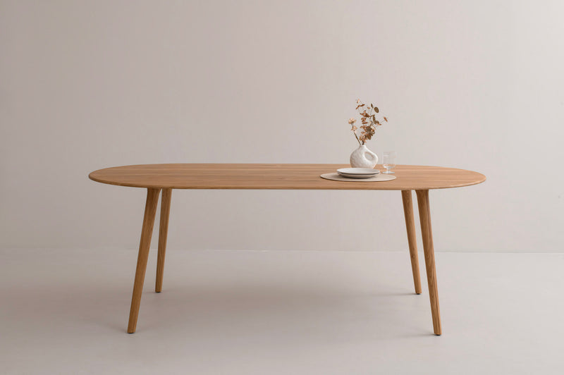 LUCIA Oval Table à manger