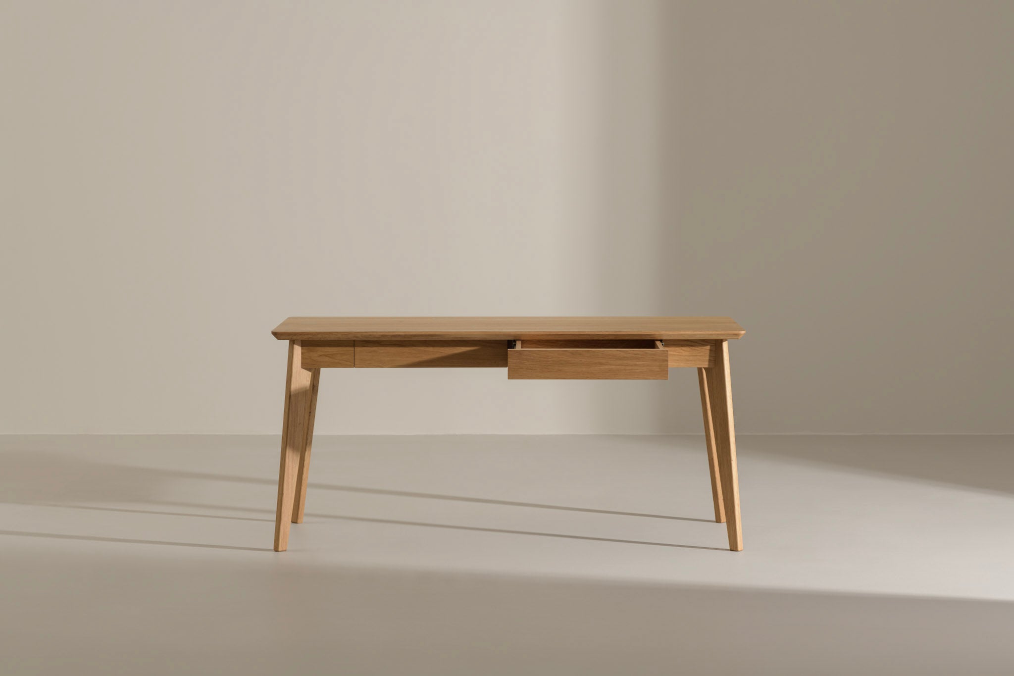 AMBER | Bureau image 9
