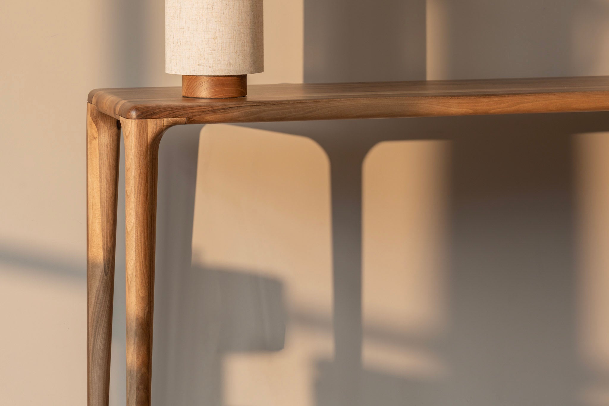 LÜNA | Oak Console Table