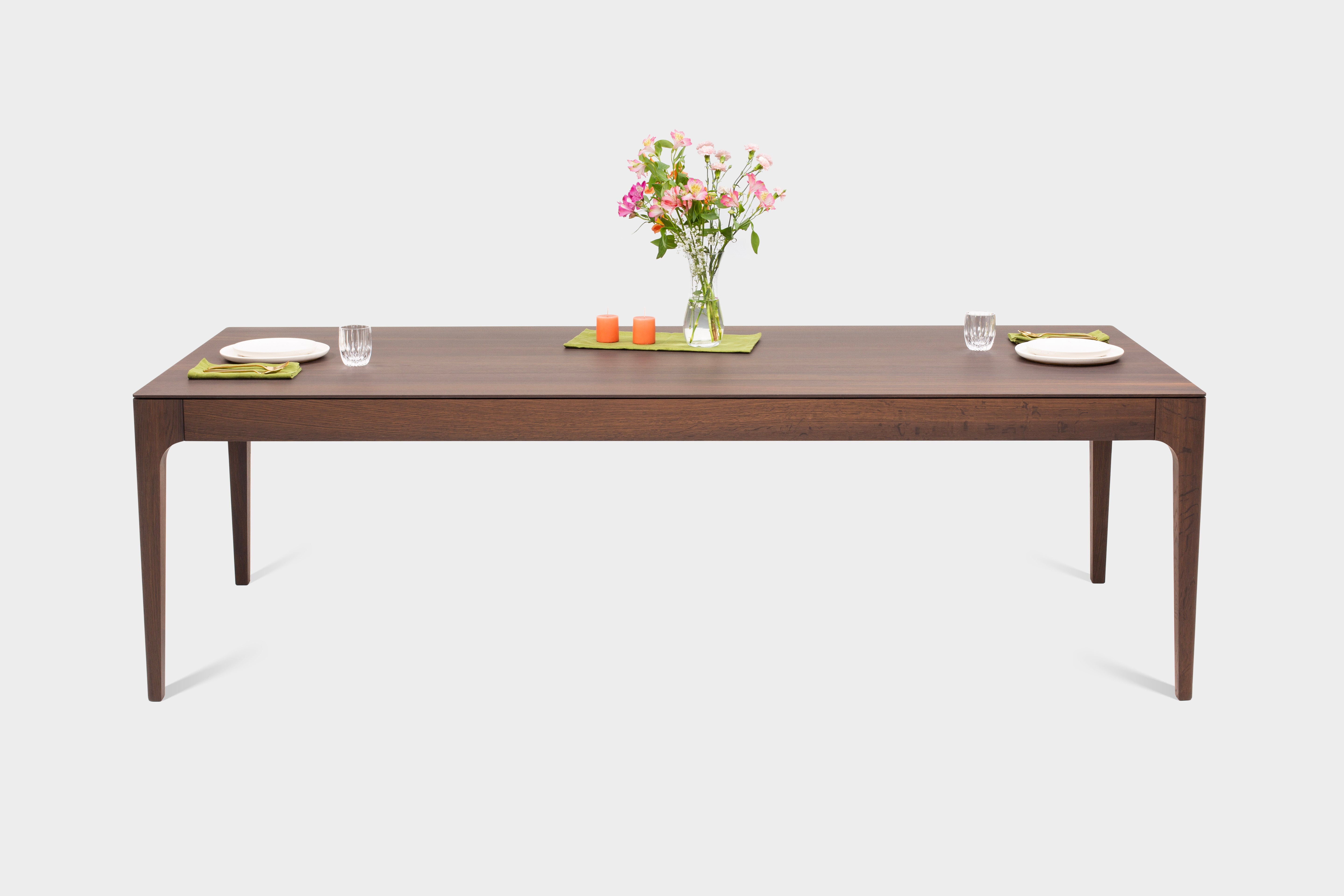 CAROLINA | Smoked Ash Dining Table