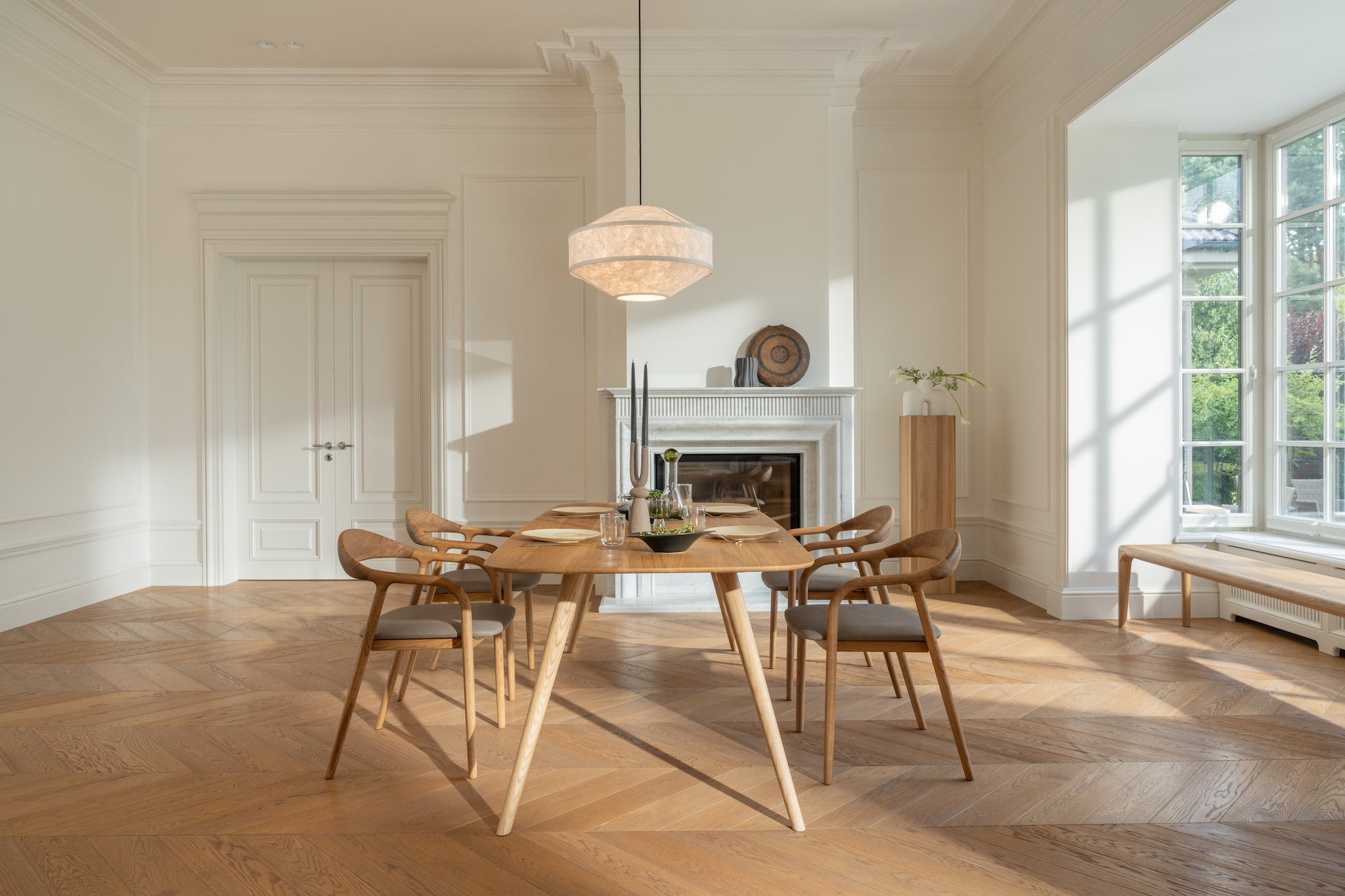 TAVI | Table à manger