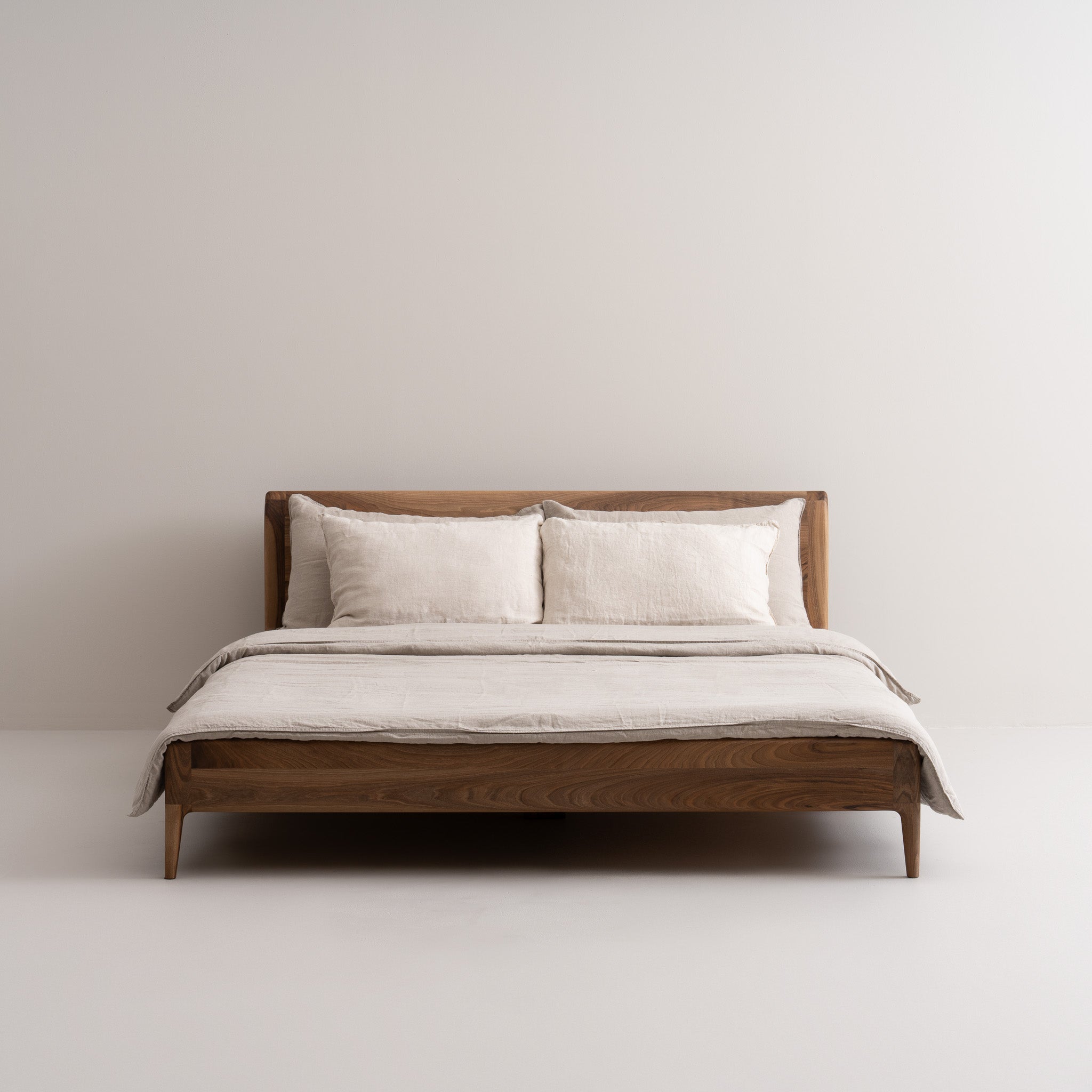 LÜNA | Cadre de lit