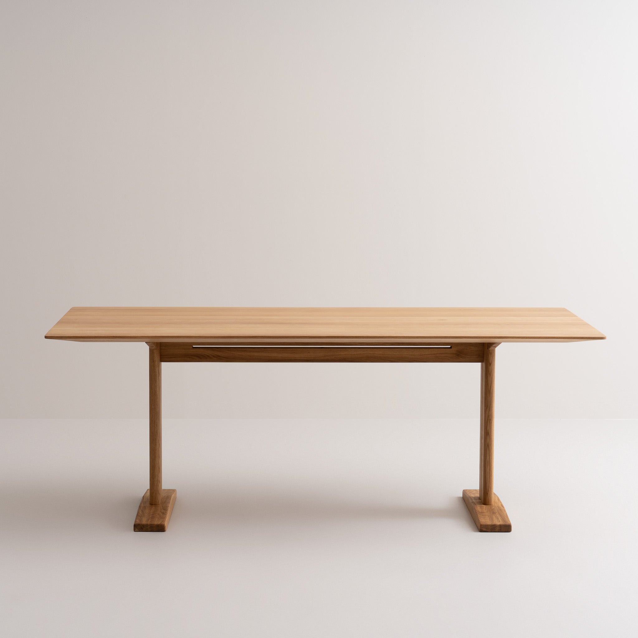 KAT | Table à manger image 1