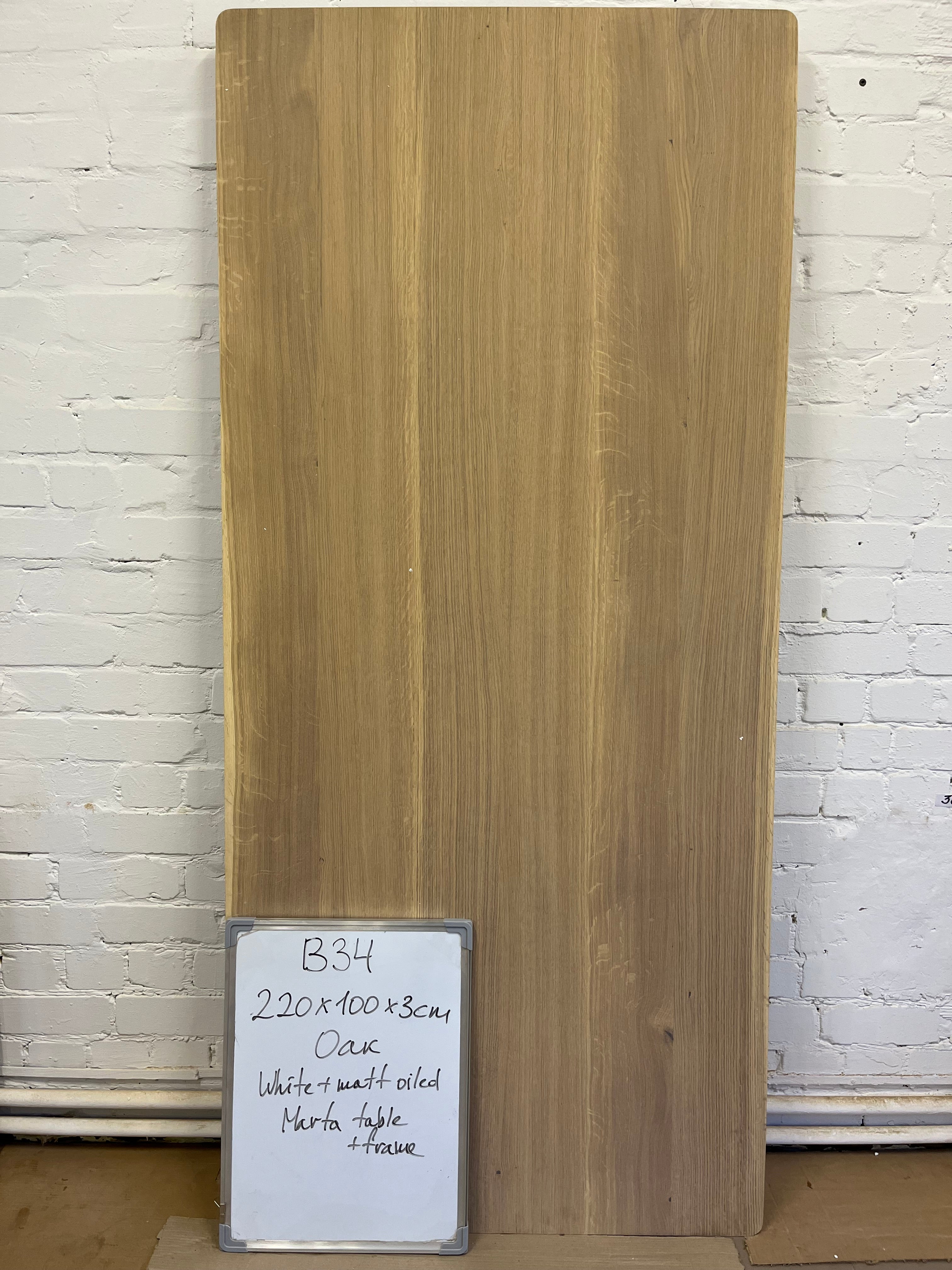 MARTA | Chêne Table | 220 x 100 x 3 cm | B34 Stock