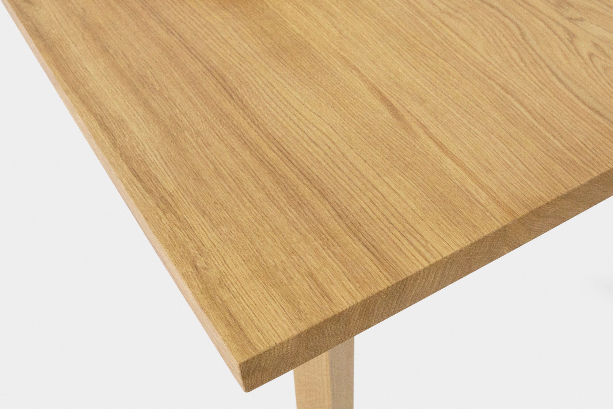 AMBER | Oak Extendable Dining Table