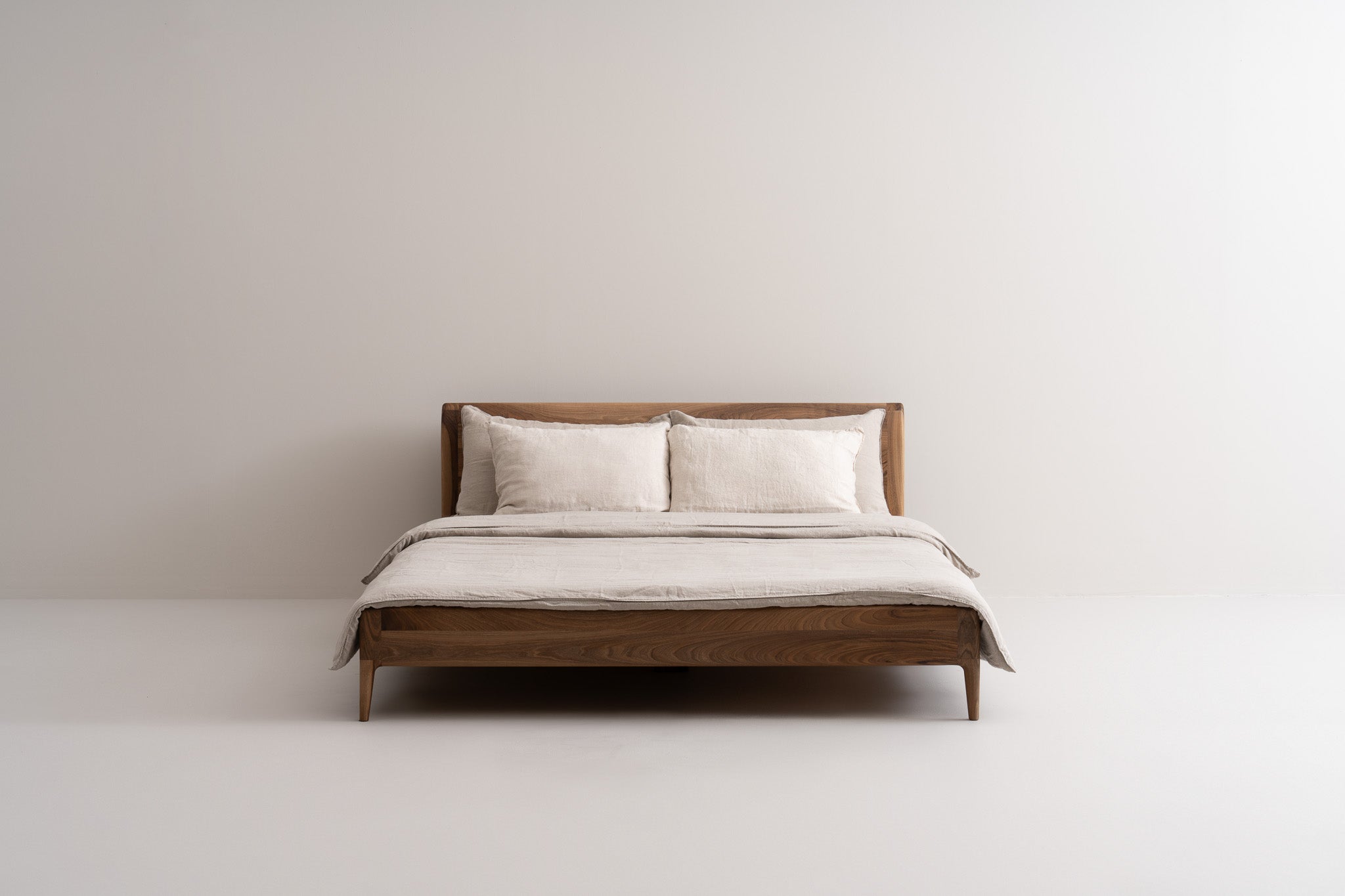 LÜNA | Cadre de lit