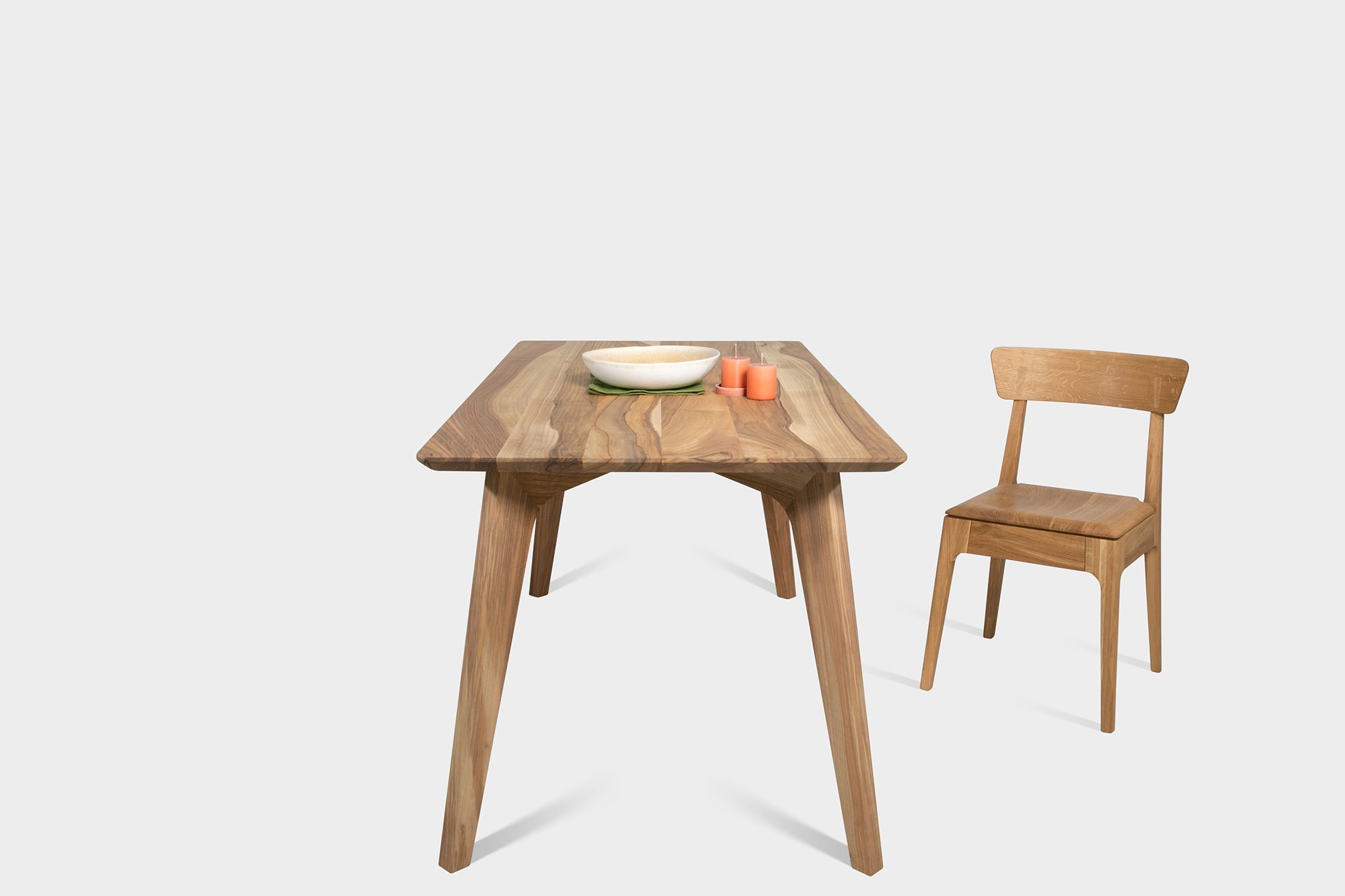 Table à manger extensible en Noyer |  AMBER S